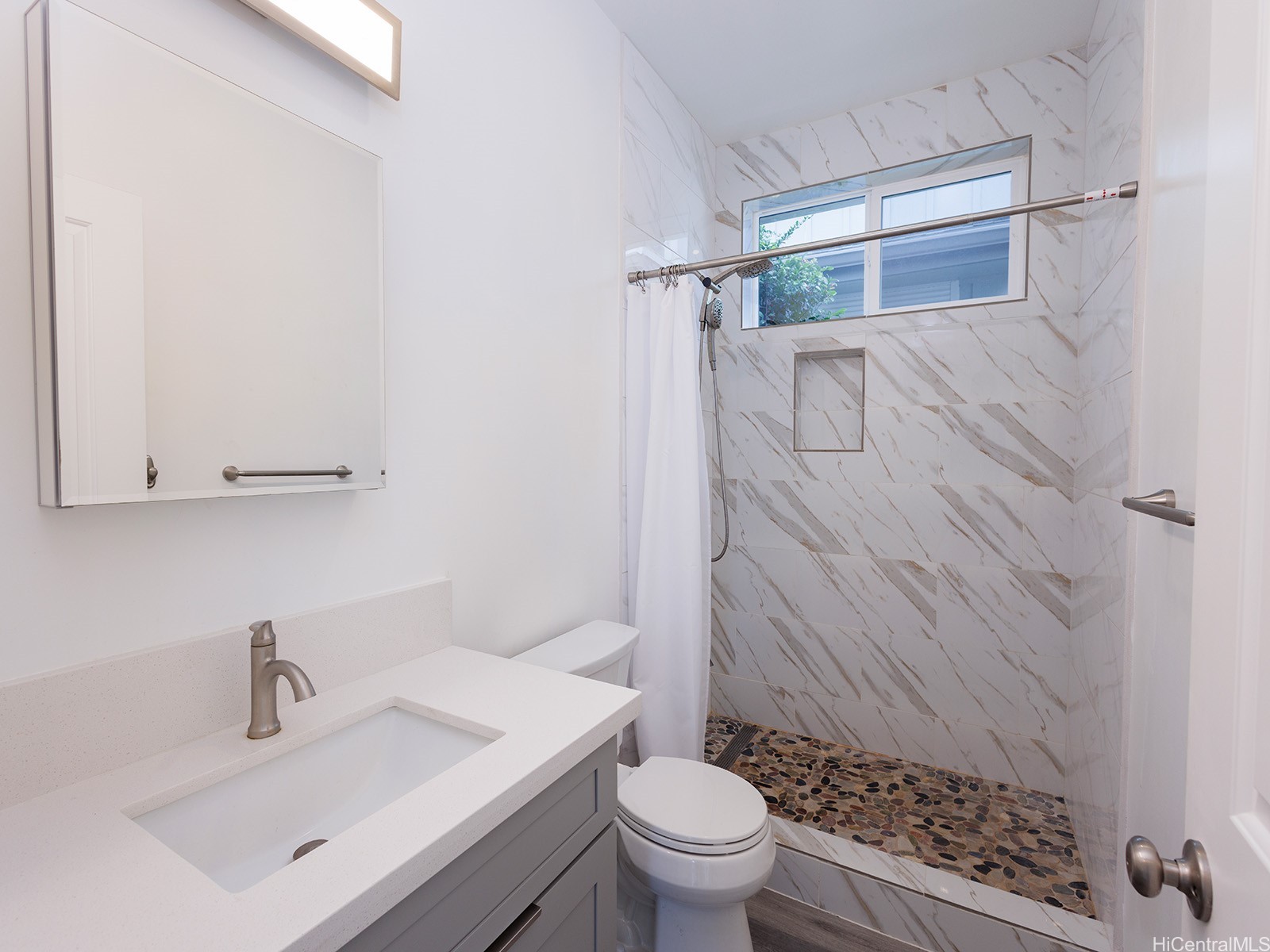 3252 Esther Street Property Photo 12