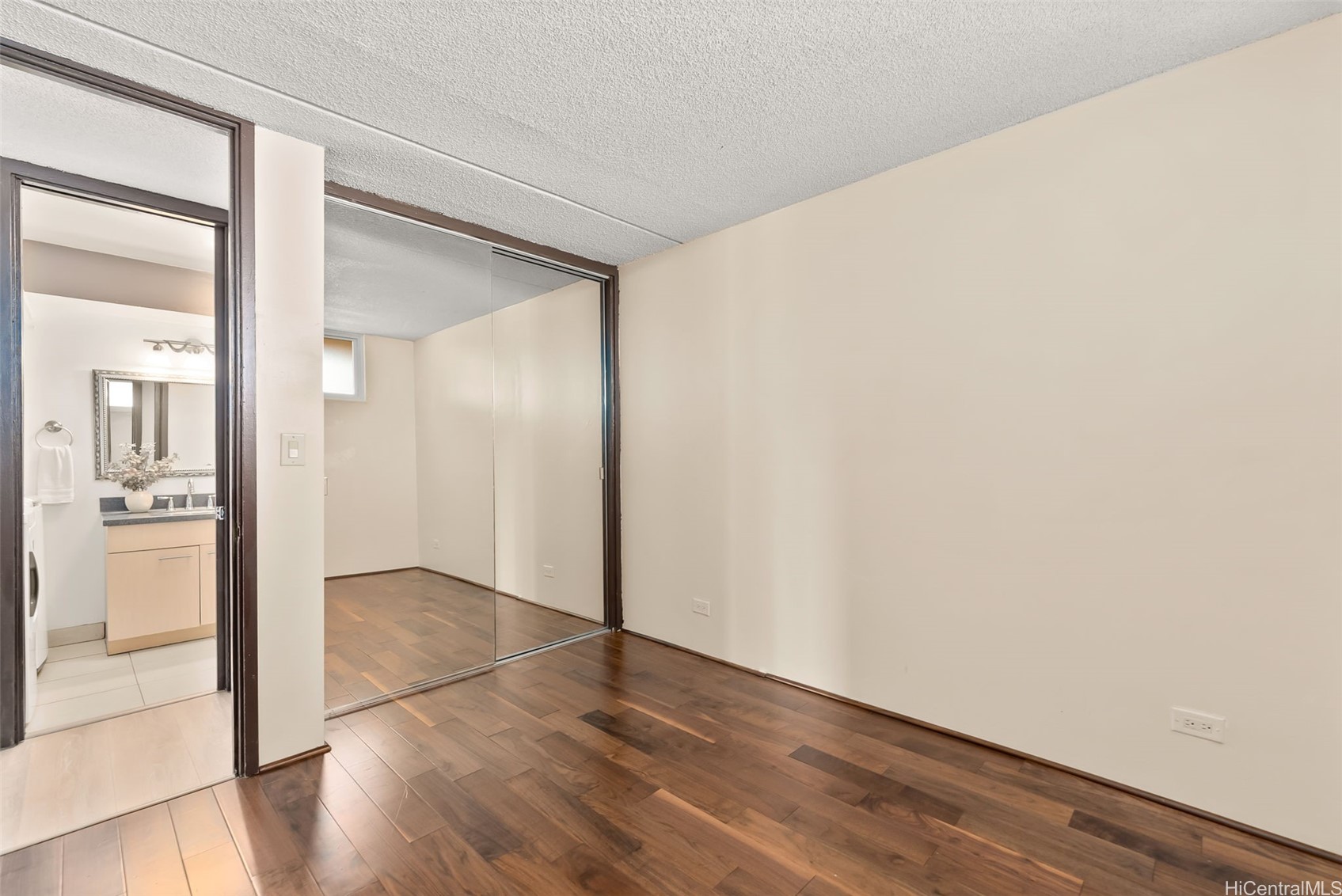 1717 Ala Wai Boulevard 2310 Property Photo 15