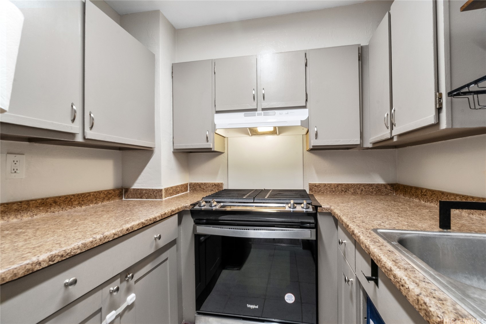 87-126 Helelua Street D306 Property Photo 8