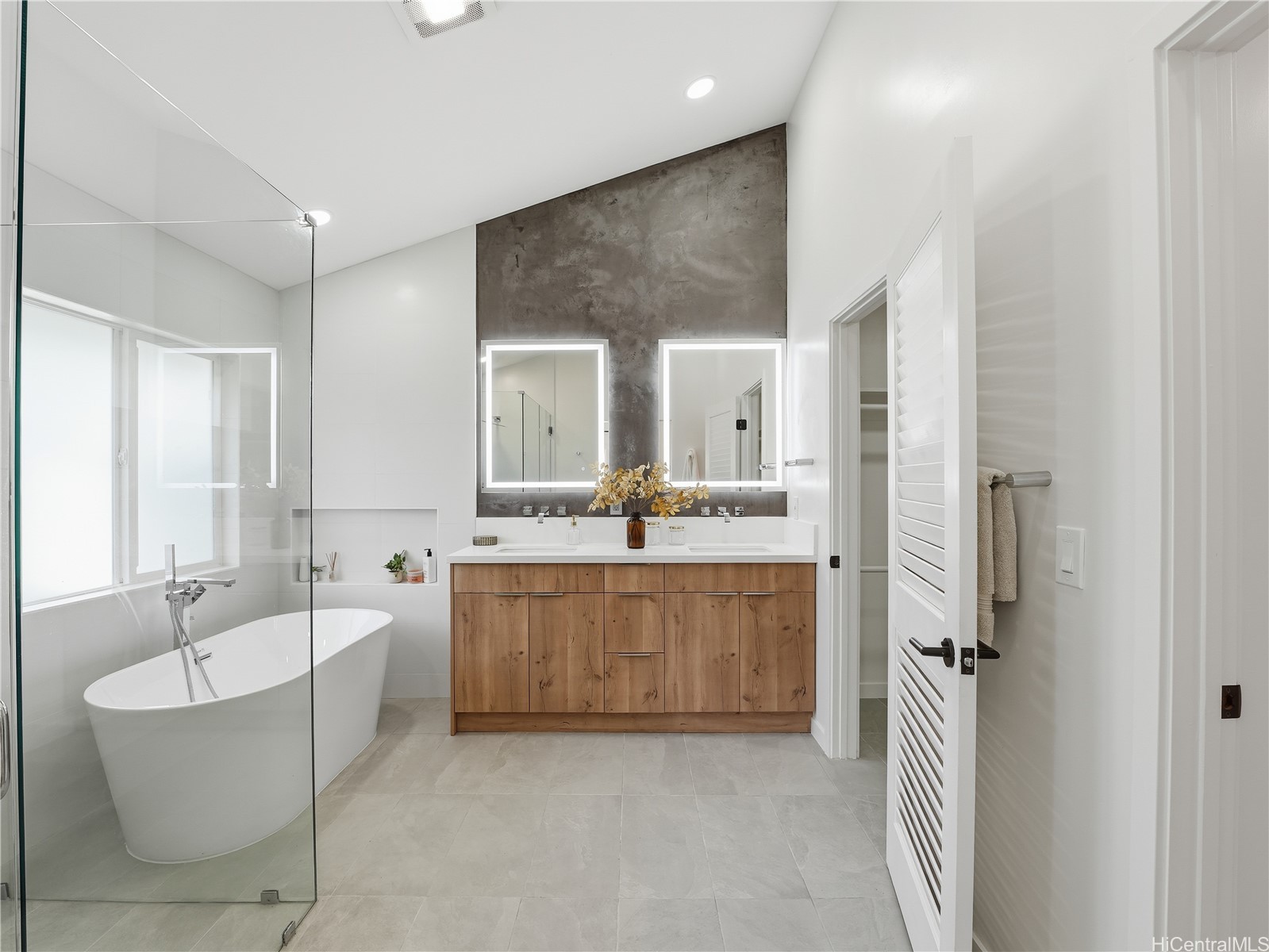 7157 Makaa Street Property Photo 8