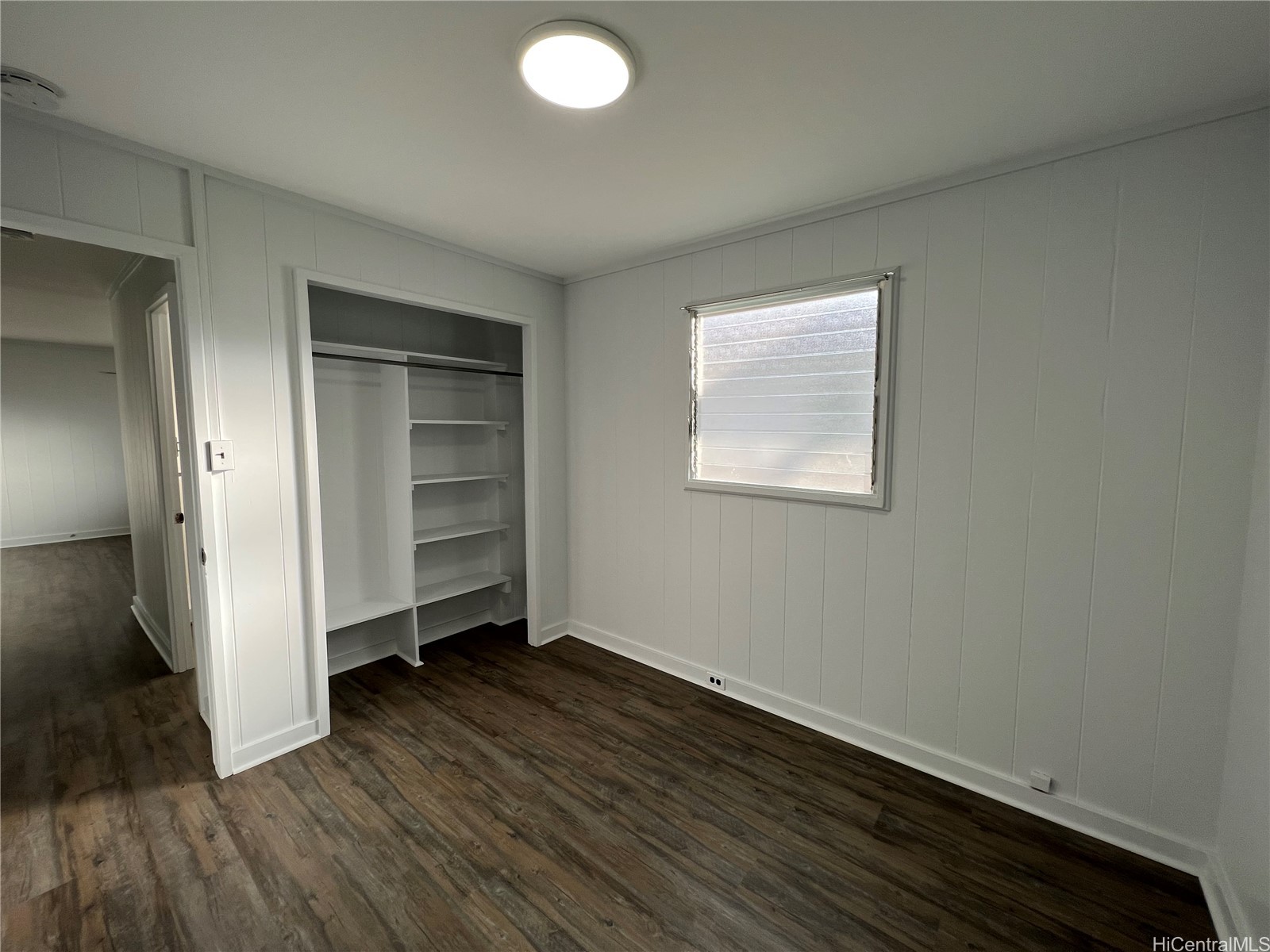3046 Harding Avenue C Property Photo 9