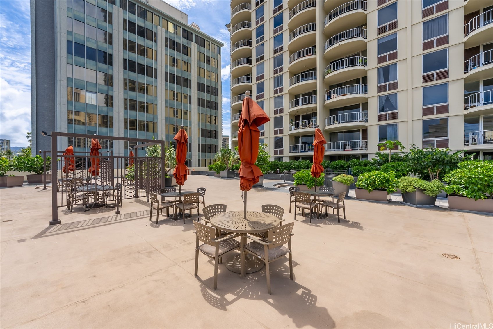 1717 Ala Wai Boulevard 2010 Property Photo 17