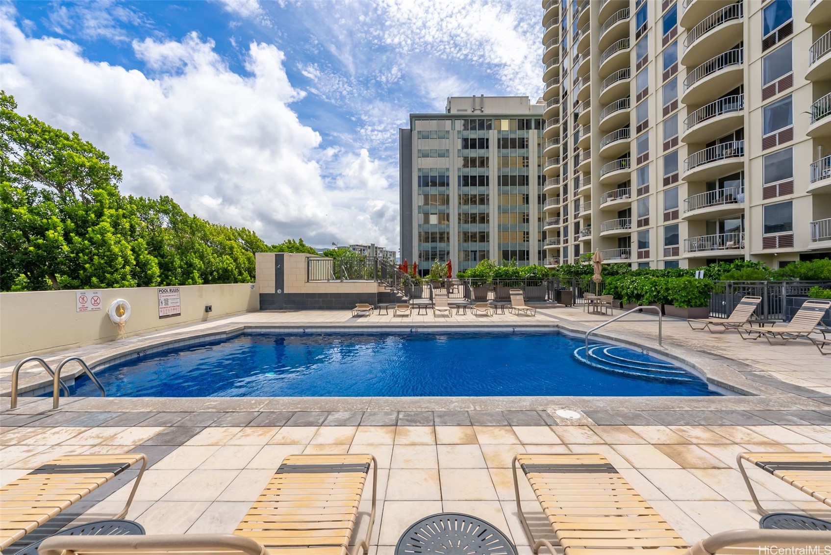 1717 Ala Wai Boulevard 2010 Property Photo 18