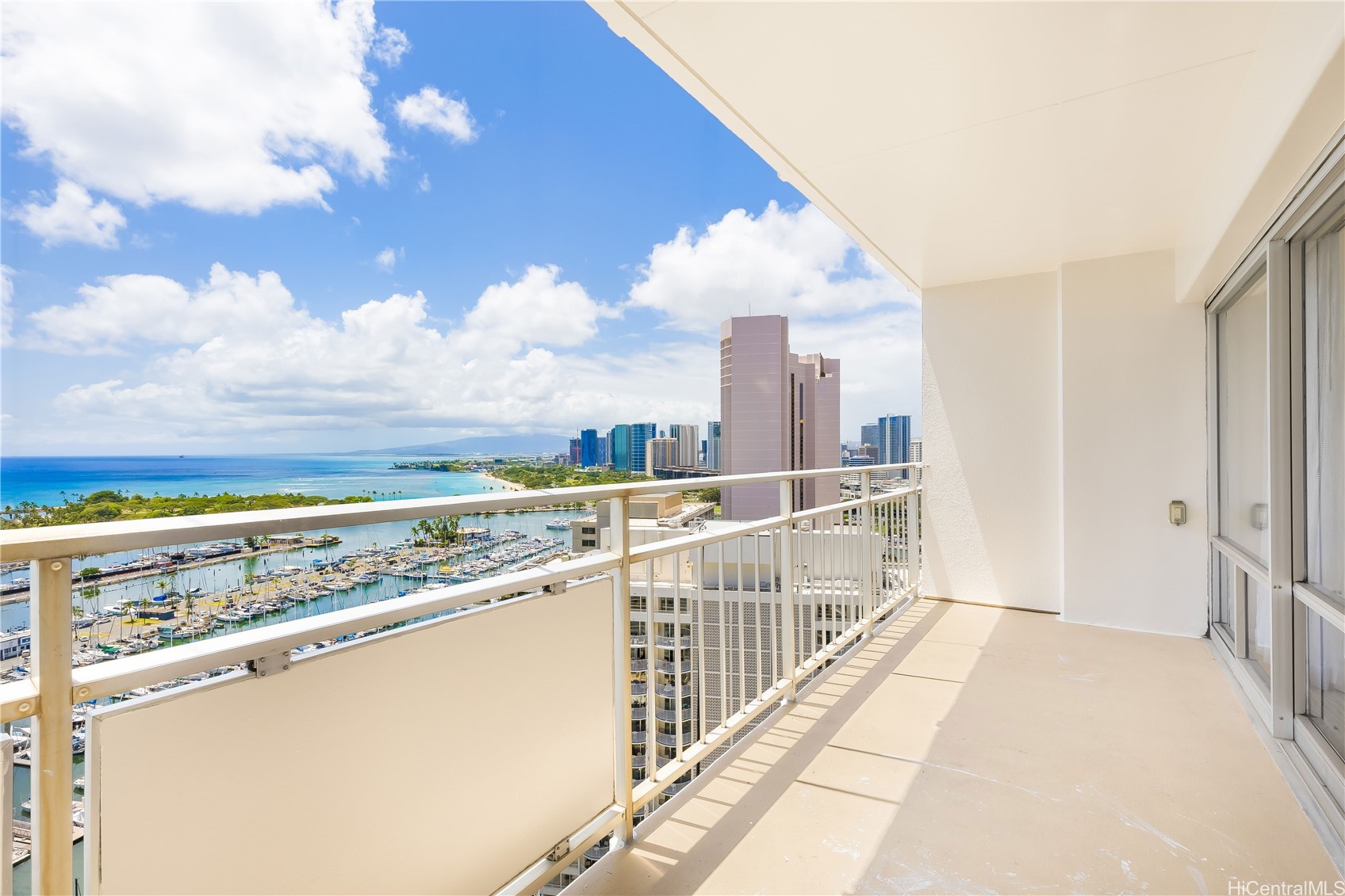 1777 Ala Moana Boulevard 2306 Property Photo 3