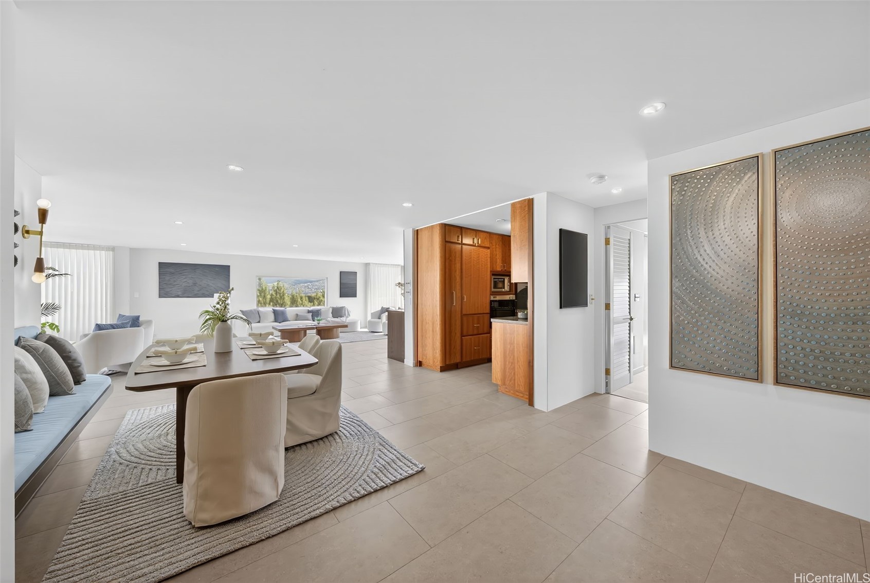 2979 Kalakaua Avenue 804 Property Photo 10