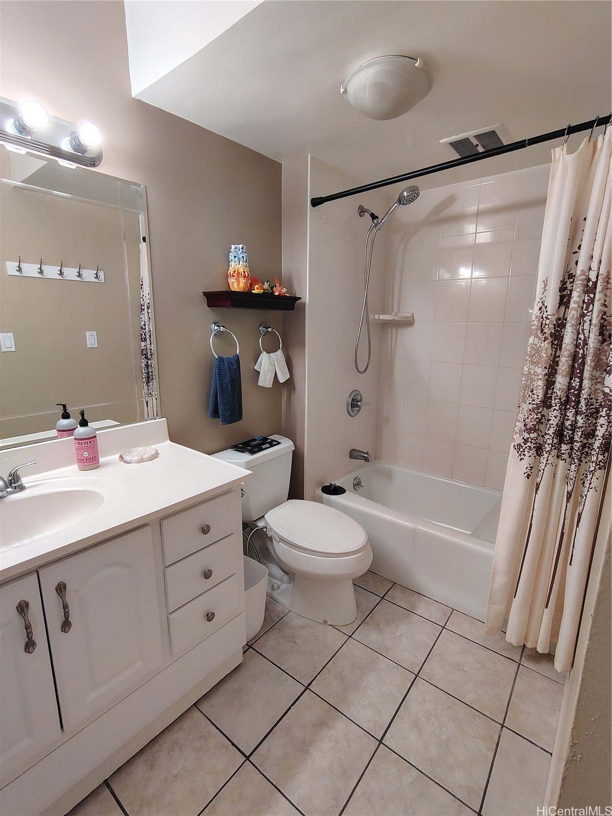 2140 Kuhio Avenue 601 Property Photo 13