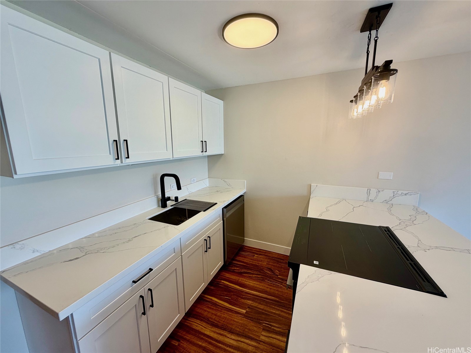 2611 Ala Wai Boulevard 1504 Property Photo 18