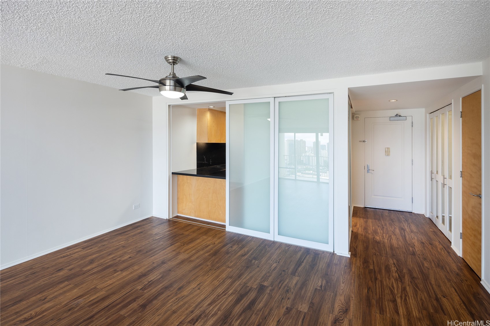 1350 Ala Moana Boulevard 2412 Property Photo 3