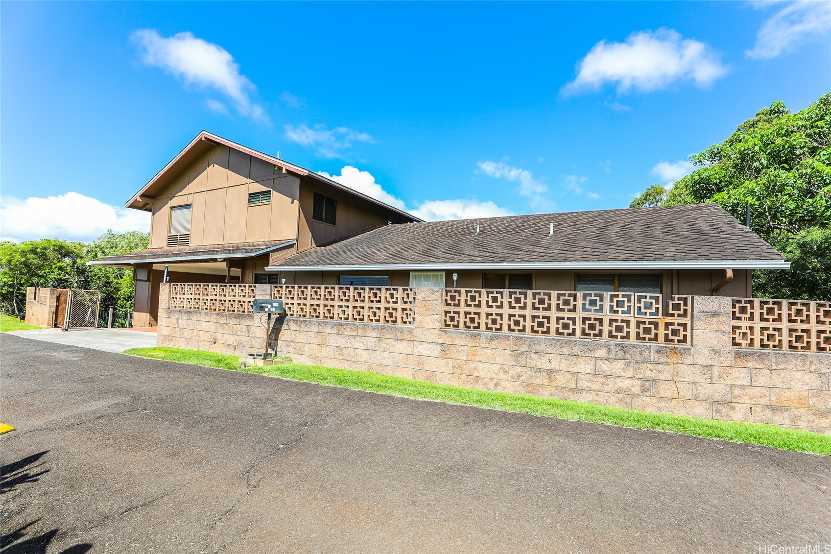 95-173 Waikalani Drive Property Photo 23