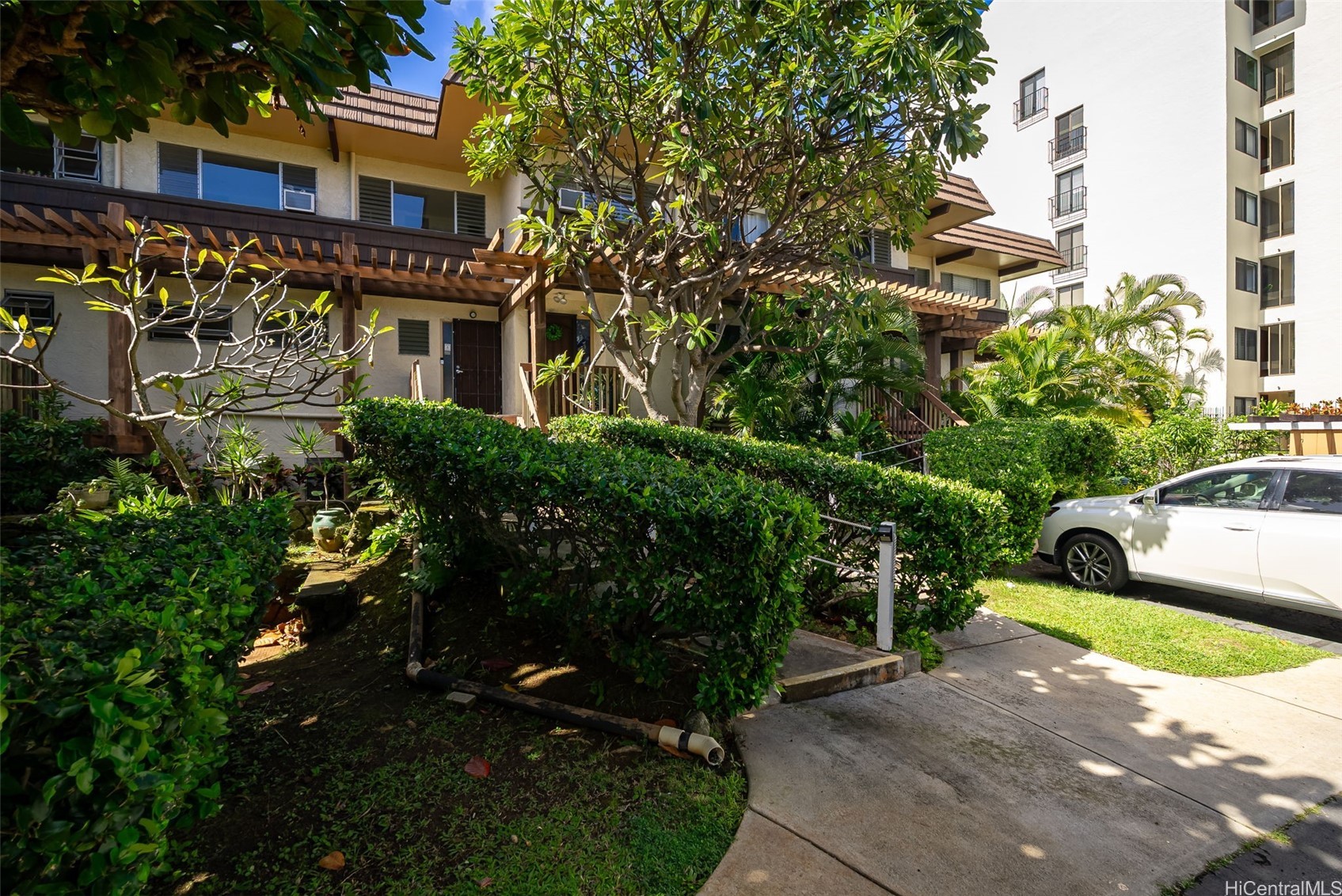 444 Lunalilo Home Road 327 Property Photo 17