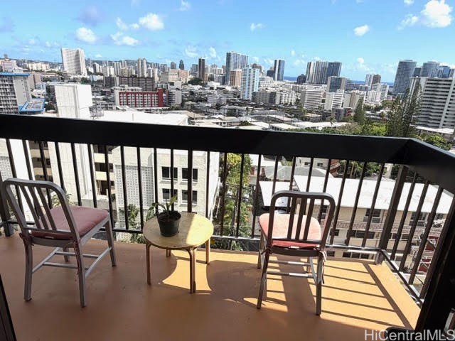 1560 Thurston Avenue 704 Property Photo 8