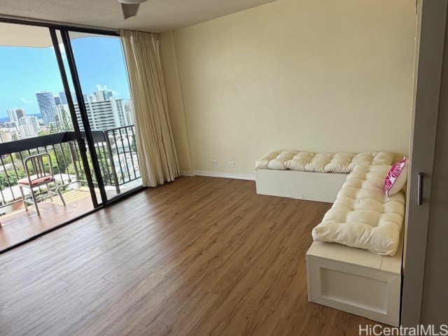 1560 Thurston Avenue 704 Property Photo 11