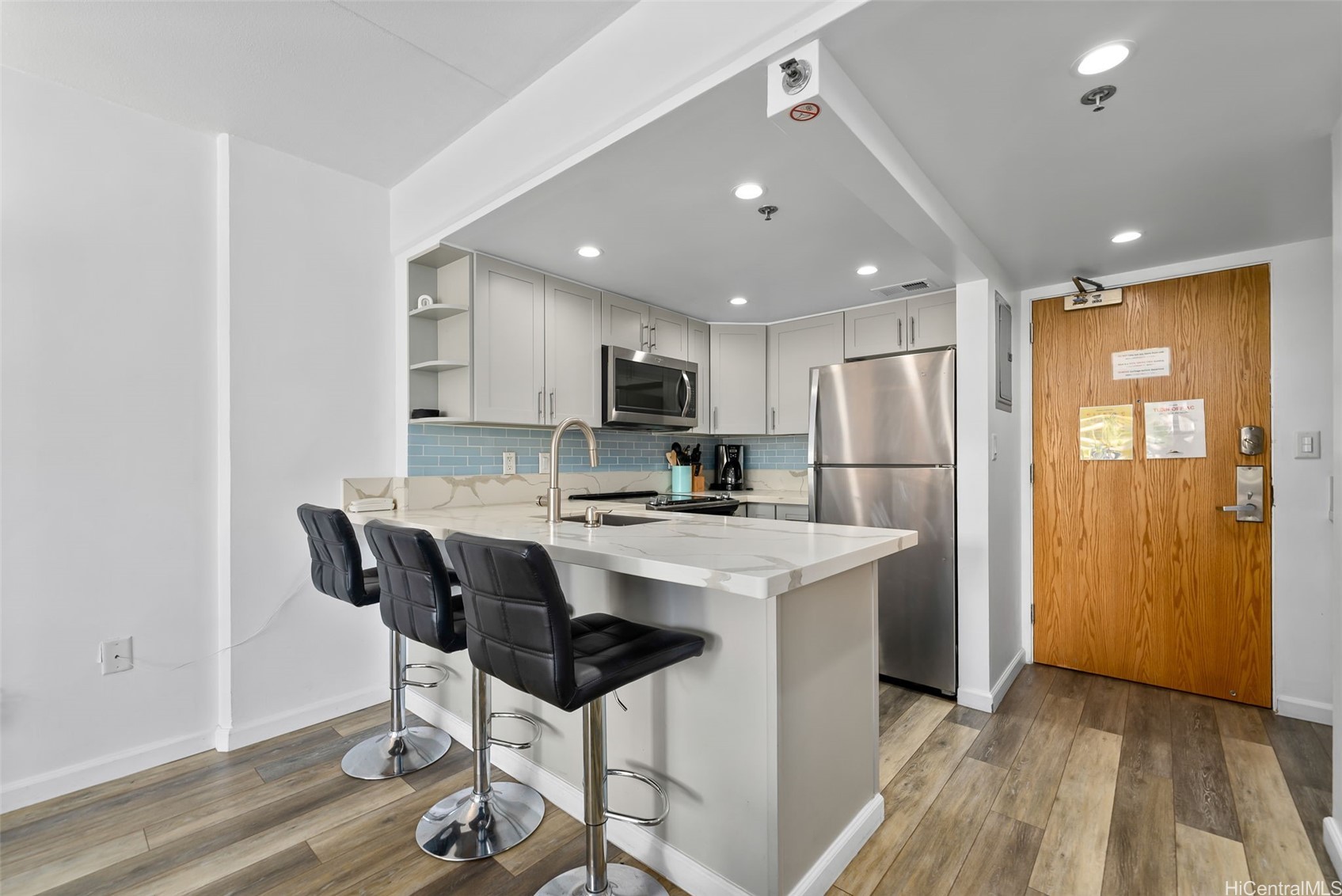 1777 Ala Moana Boulevard 413 Property Photo 11