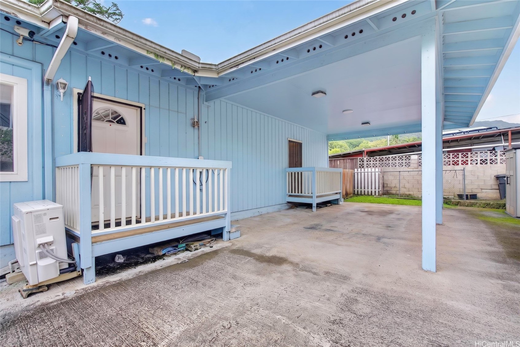 2802 Numana Road Property Photo 2