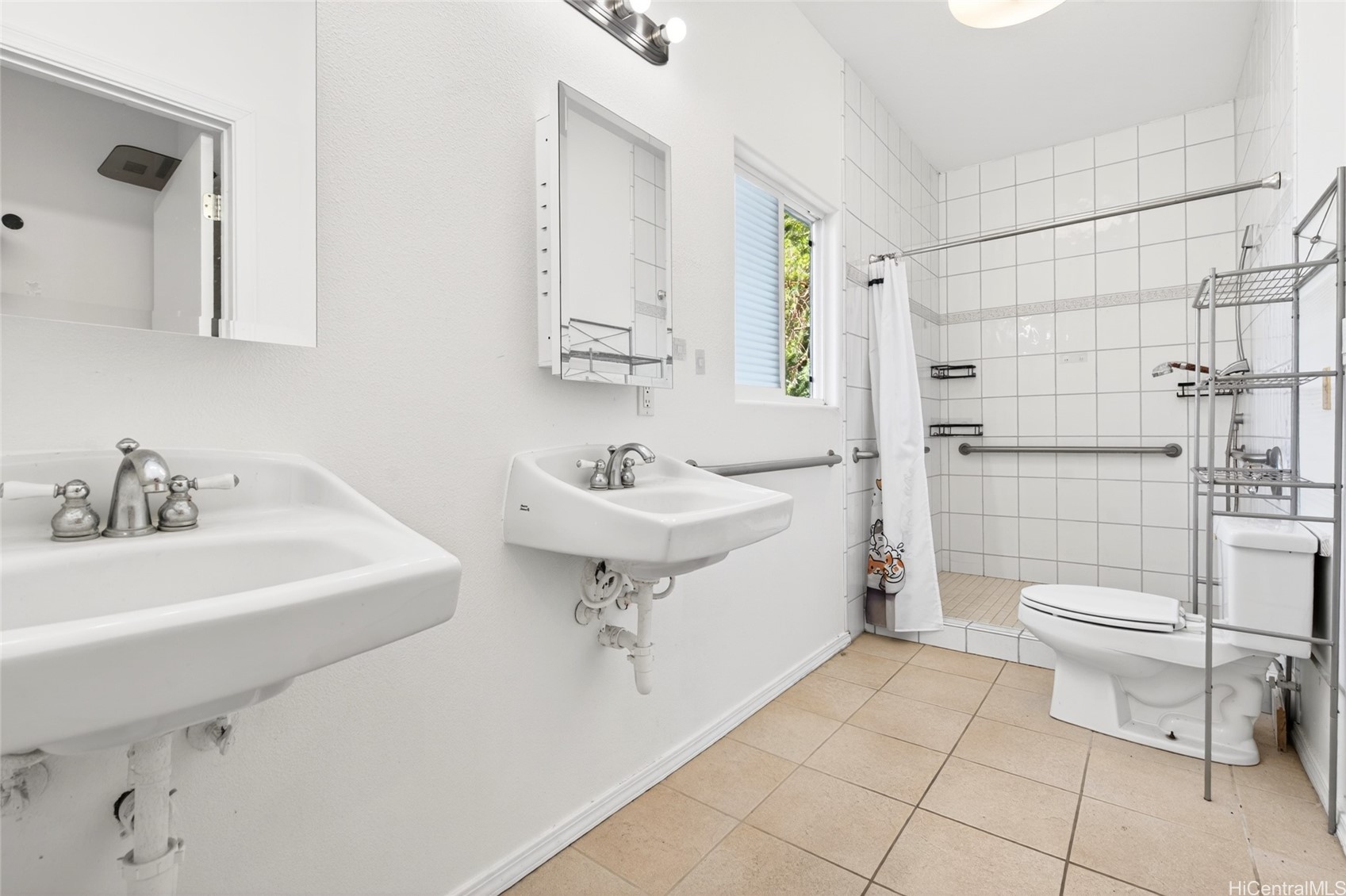 2802 Numana Road Property Photo 16