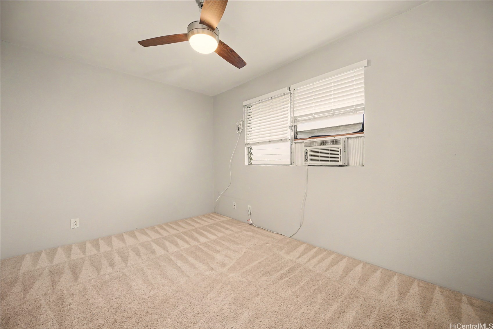 350 Aoloa Street C214 Property Photo 8