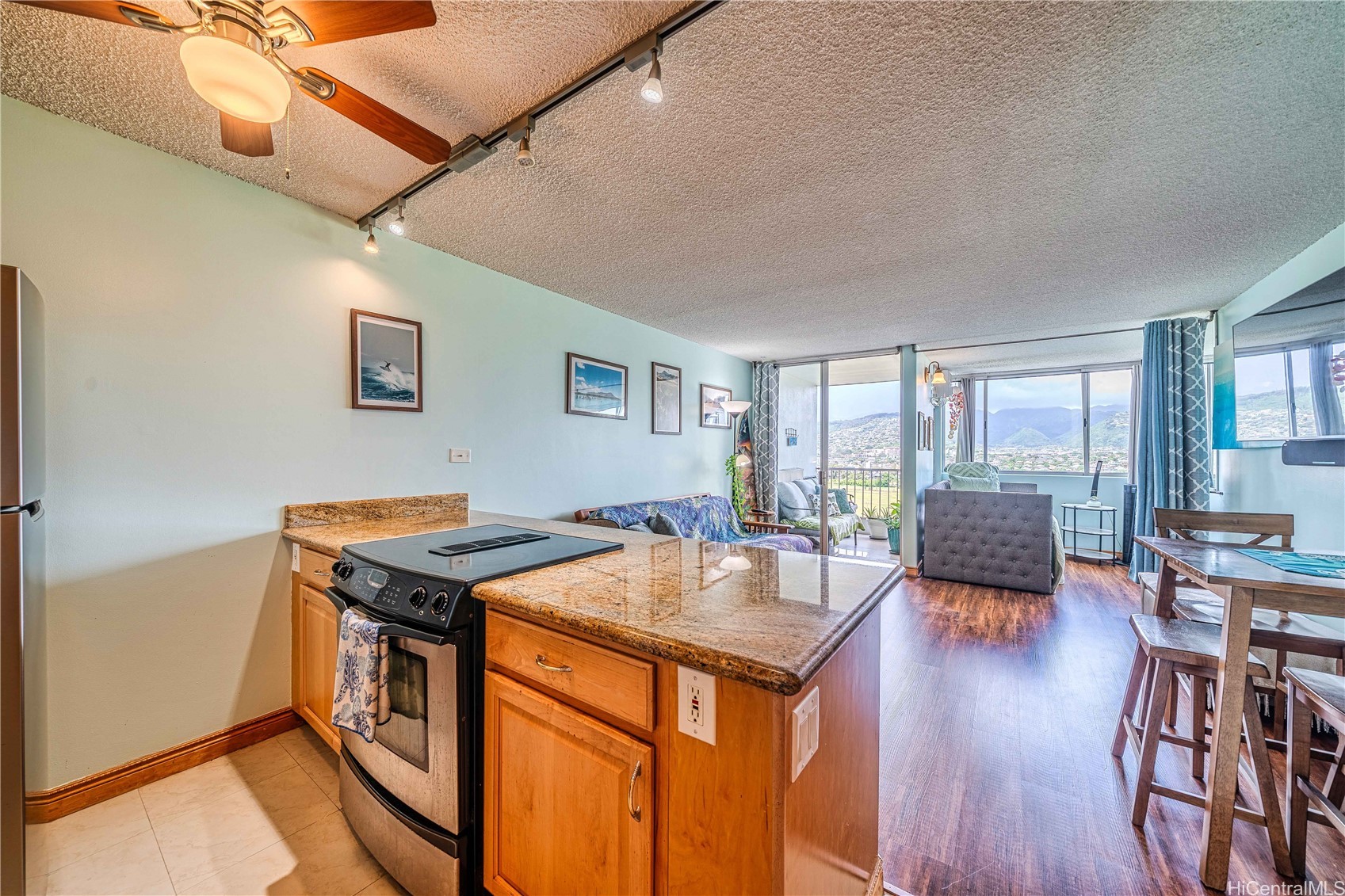 2611 Ala Wai Boulevard 1408 Property Photo 18