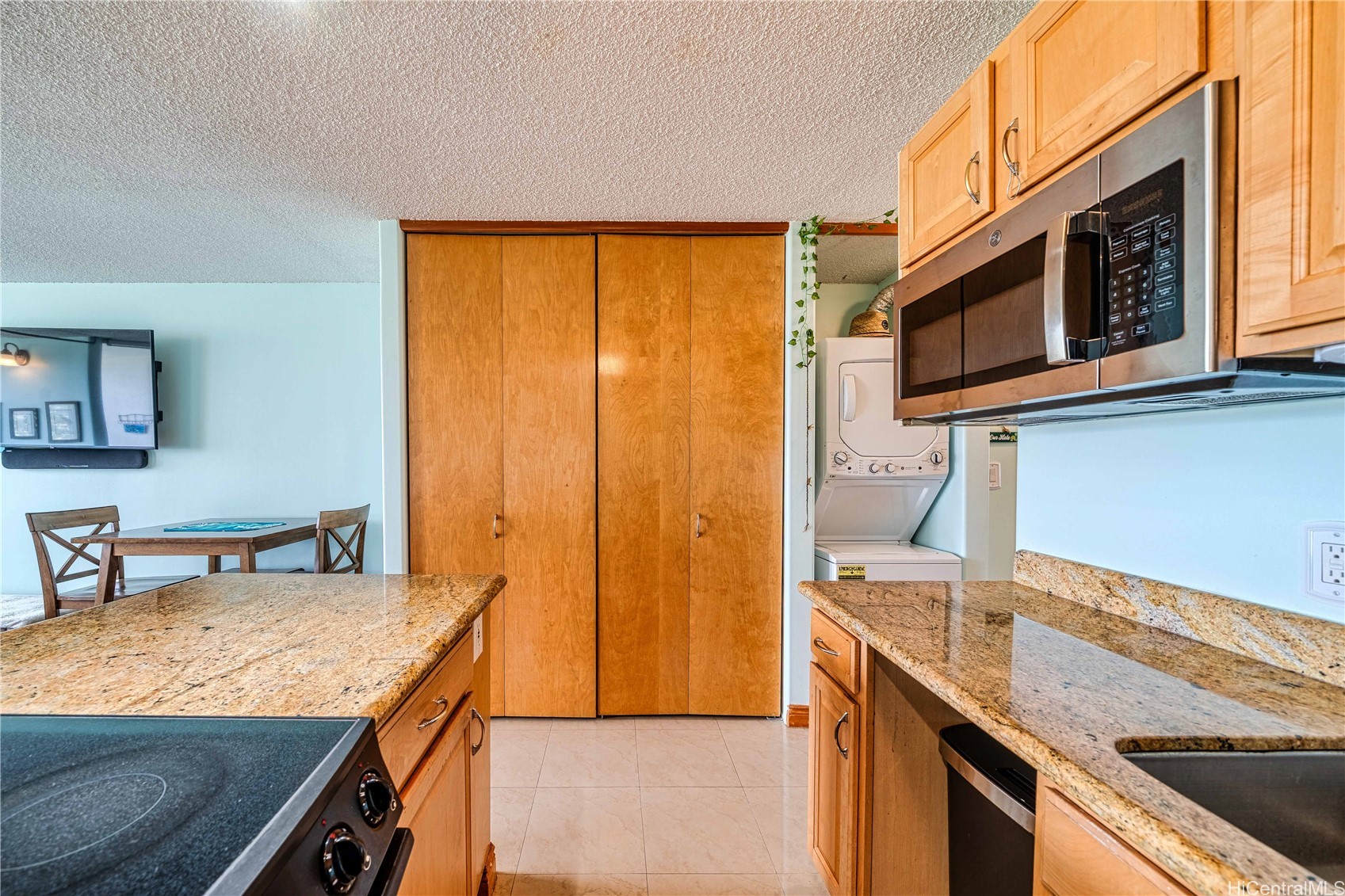 2611 Ala Wai Boulevard 1408 Property Photo 20