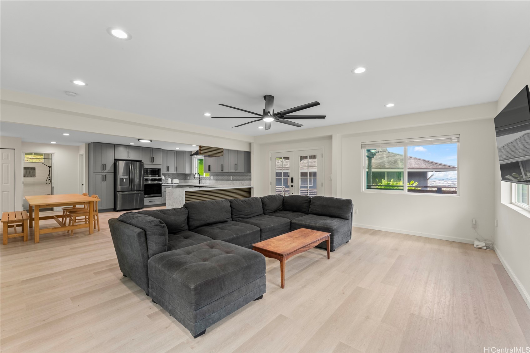 3133 Nihi Street Property Photo 4