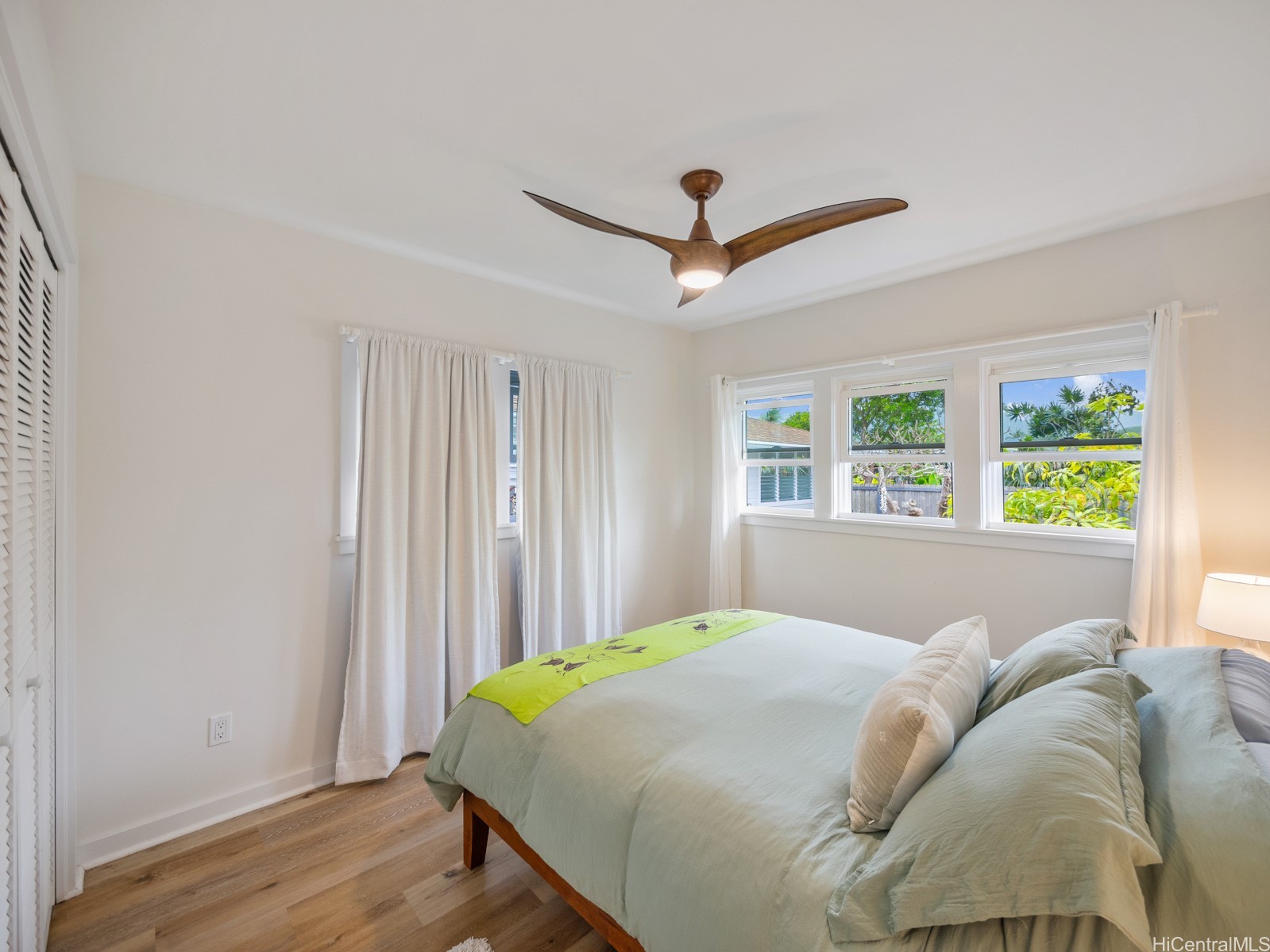 244 Awakea Road Property Photo 18