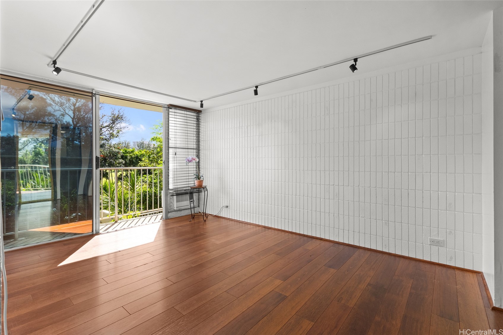 5085 Likini Street B207 Property Photo 9