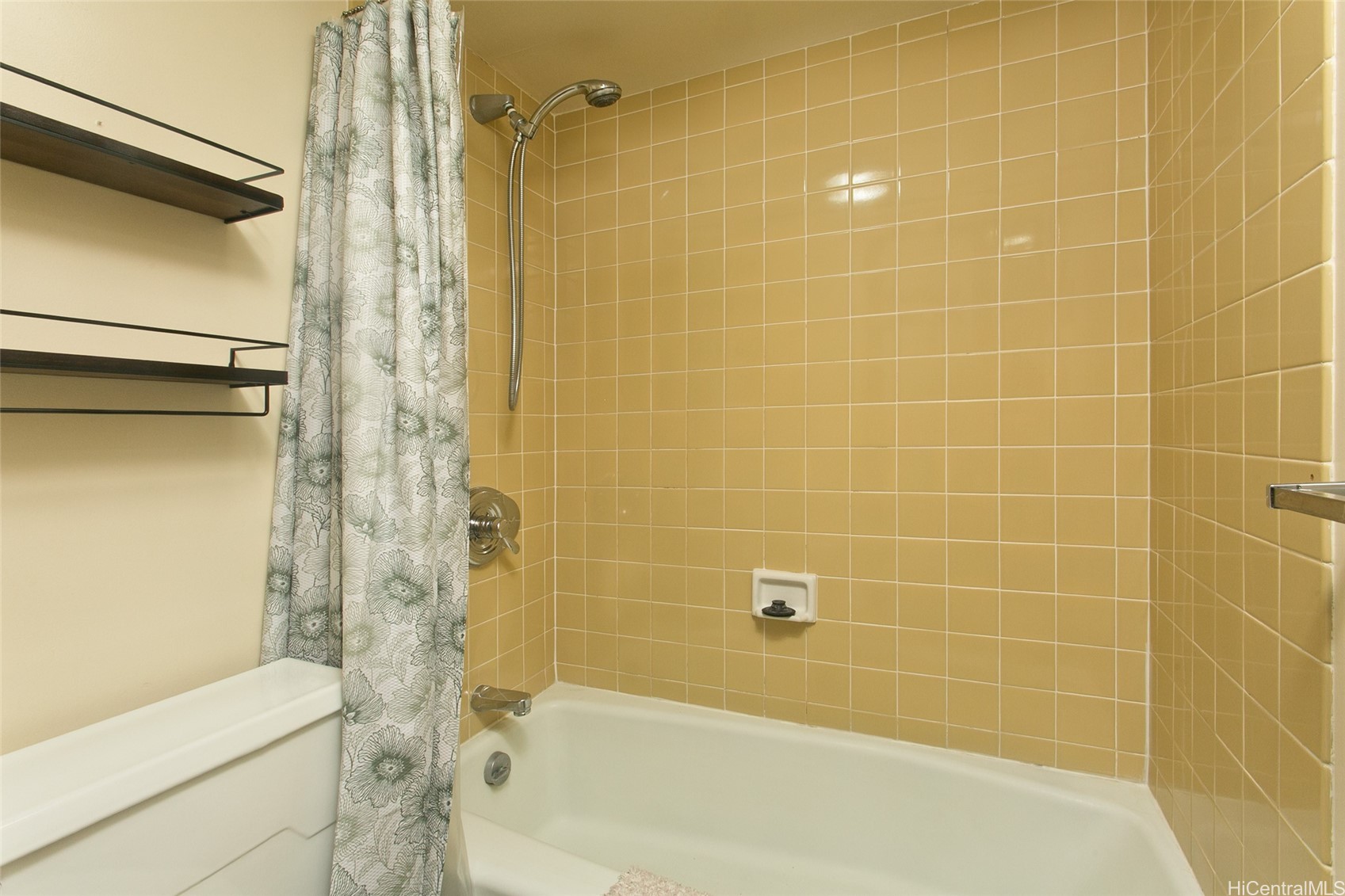 411 Hobron Lane 2905 Property Photo 9