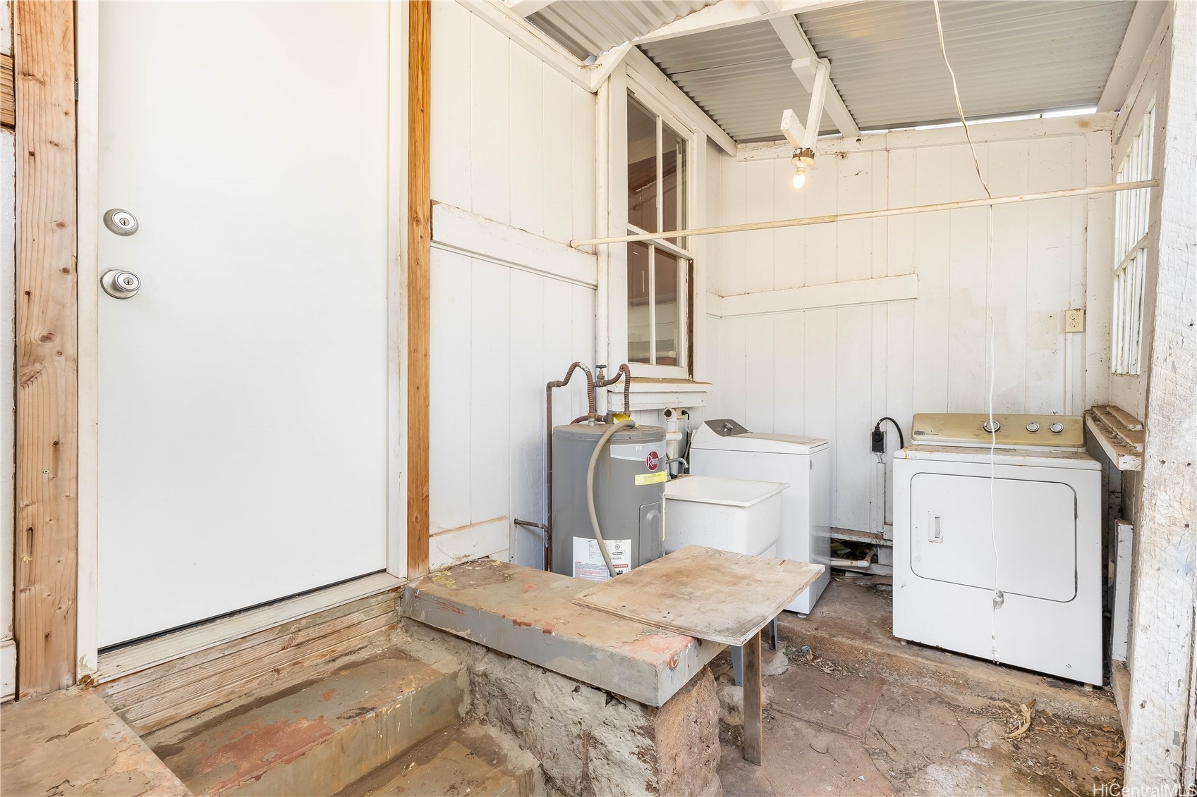 3311 Herbert Street Property Photo 11