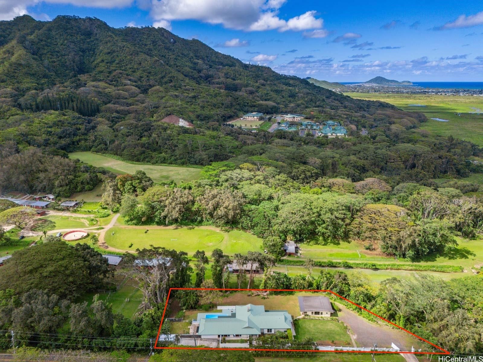 969 Auloa Road Property Photo 1