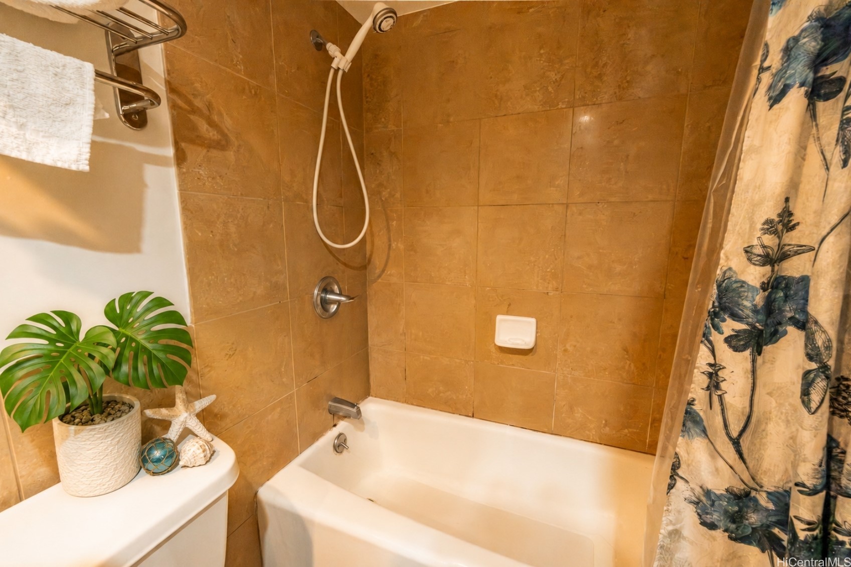 1850 Ala Moana Boulevard 315 Property Photo 7