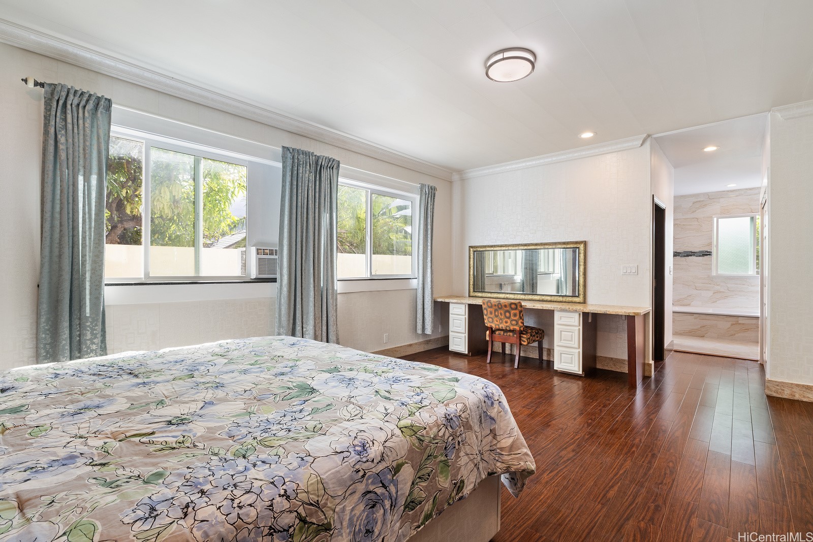 41-51 Hinalea Street Property Photo 15