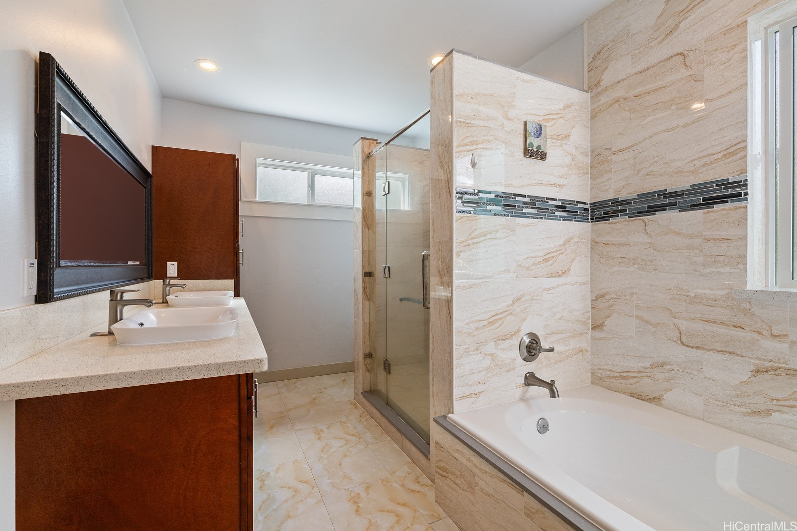 41-51 Hinalea Street Property Photo 16