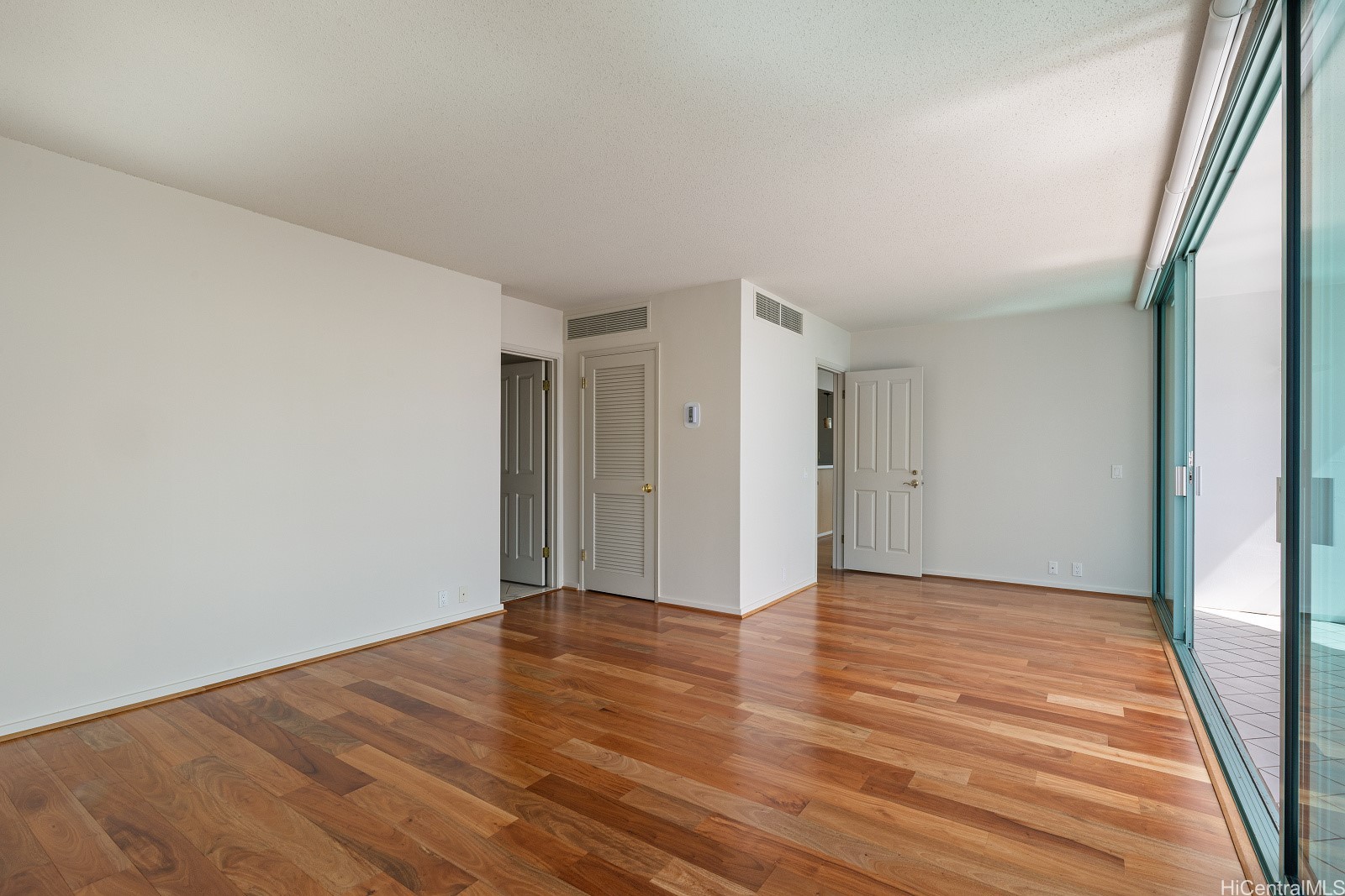 1341 Kapiolani Boulevard 27a Property Photo 13