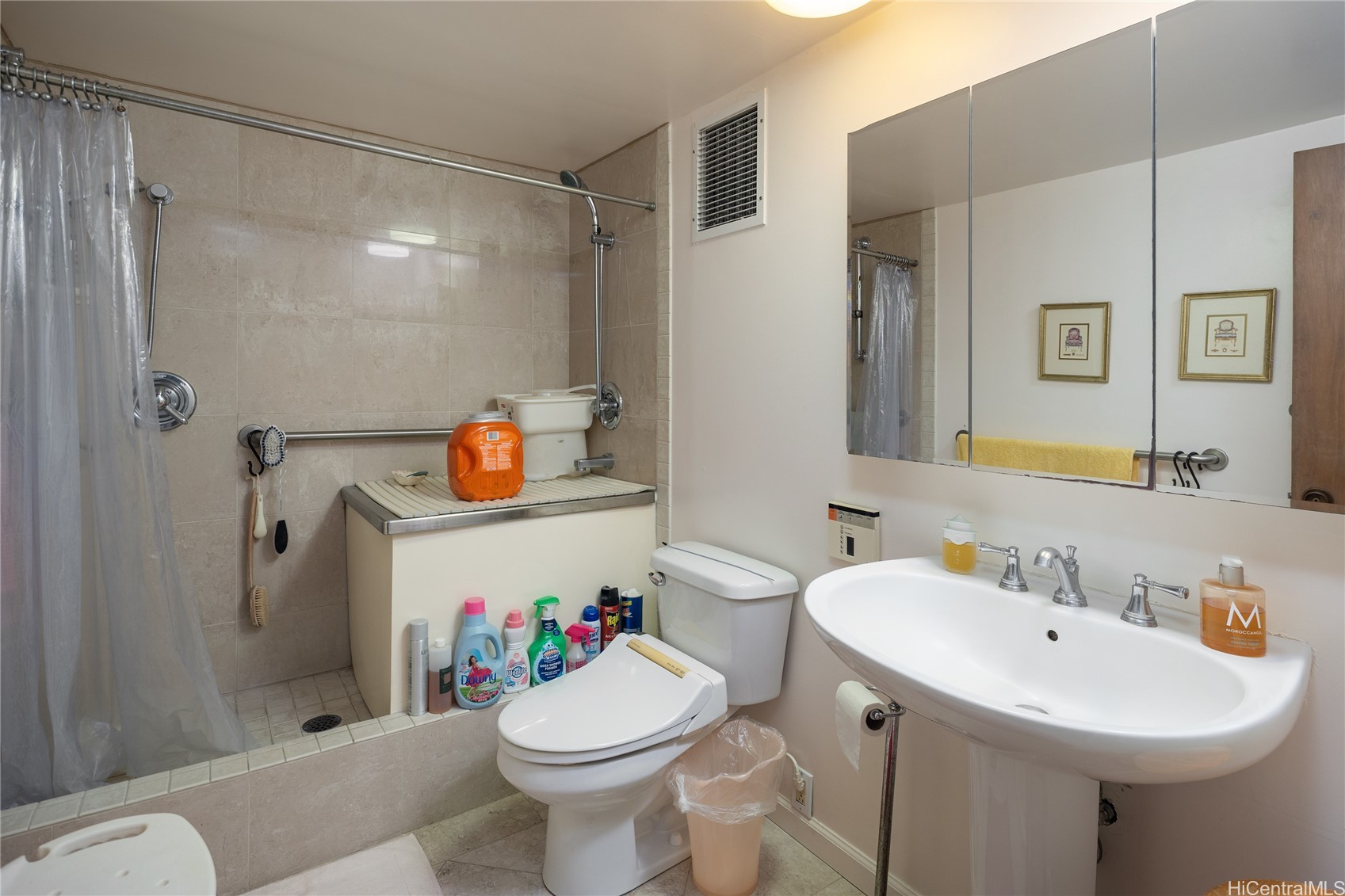 500 University Avenue 310 Property Photo 5