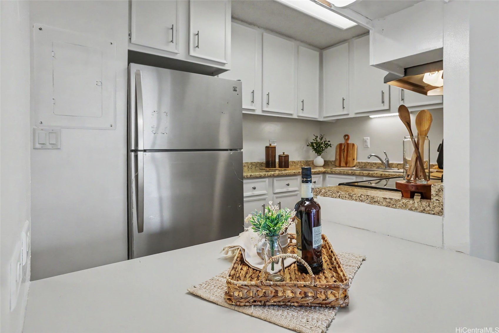 1114 Wilder Avenue 503 Property Photo 6