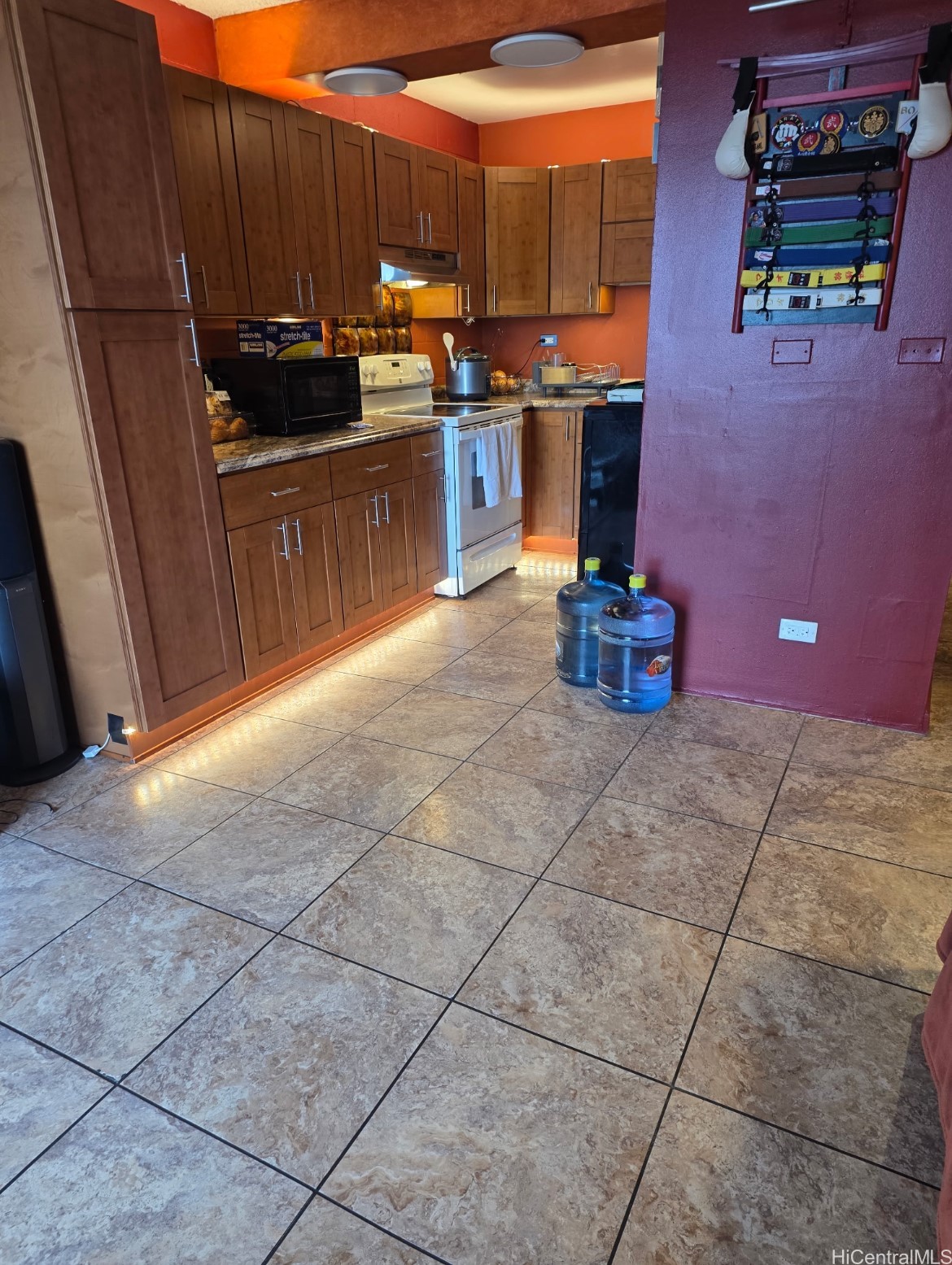 950 Lehua Avenue 502 Property Photo 7