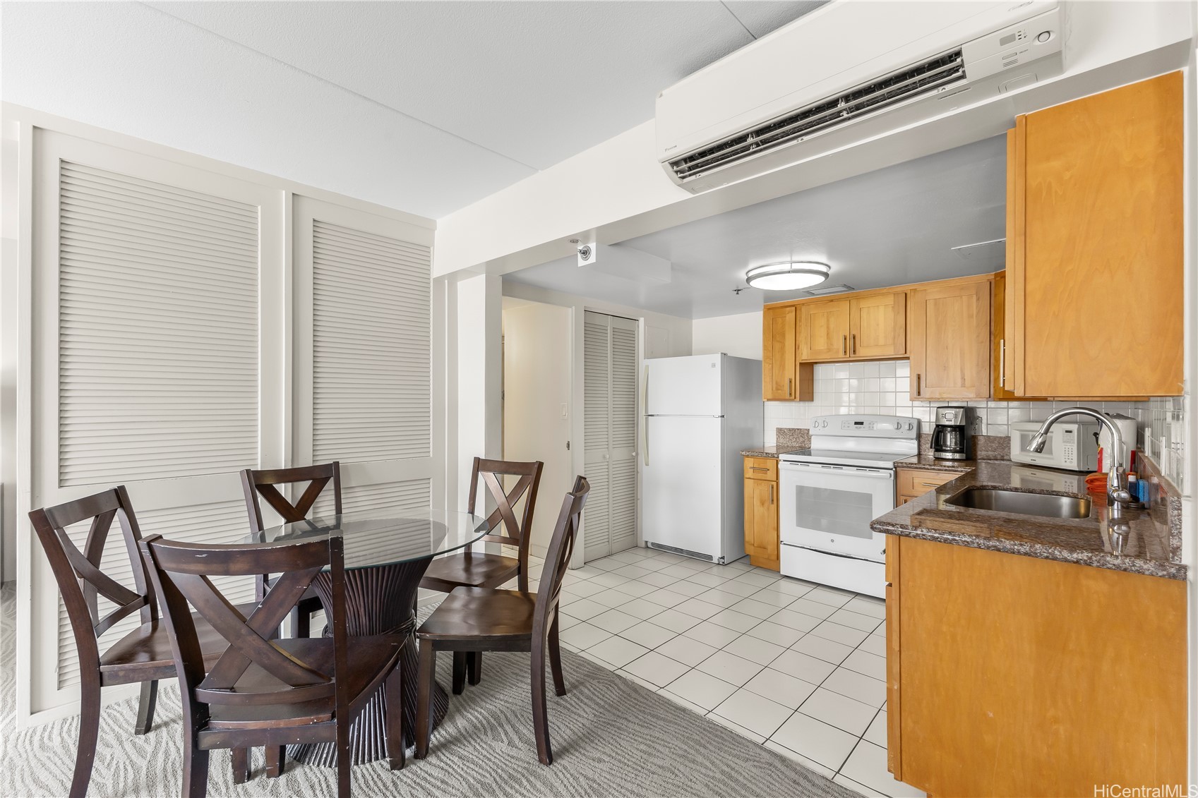1777 Ala Moana Boulevard 1834 Property Photo 9
