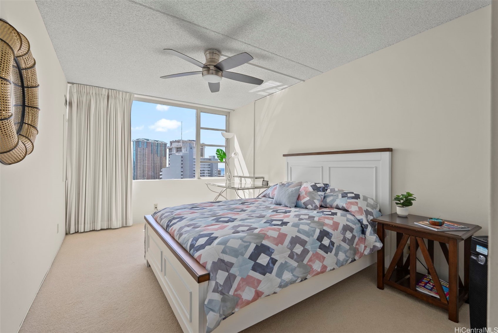 400 Hobron Lane 2211 Property Photo 12