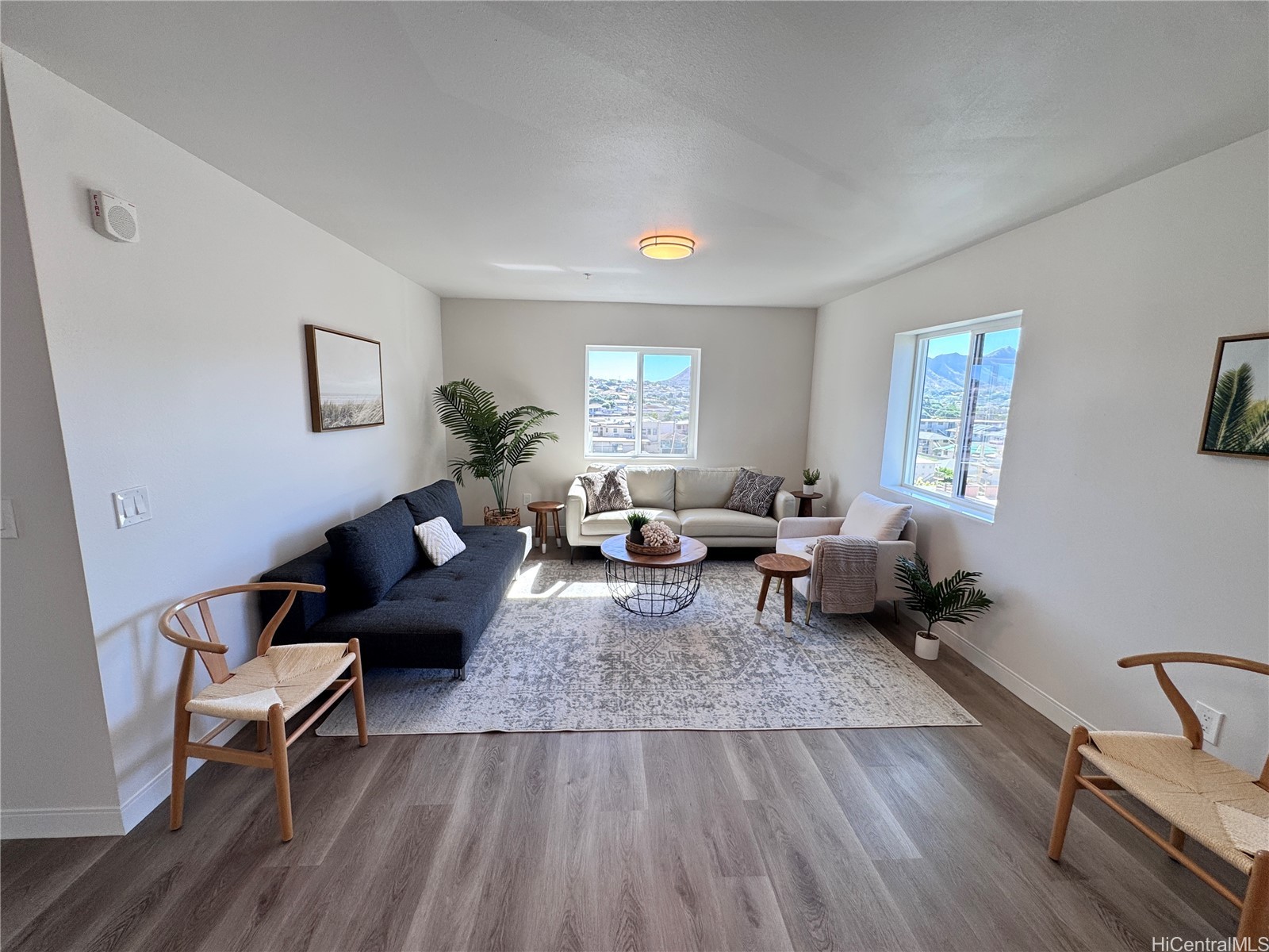 746 Makaleka Avenue 406 Property Photo 6