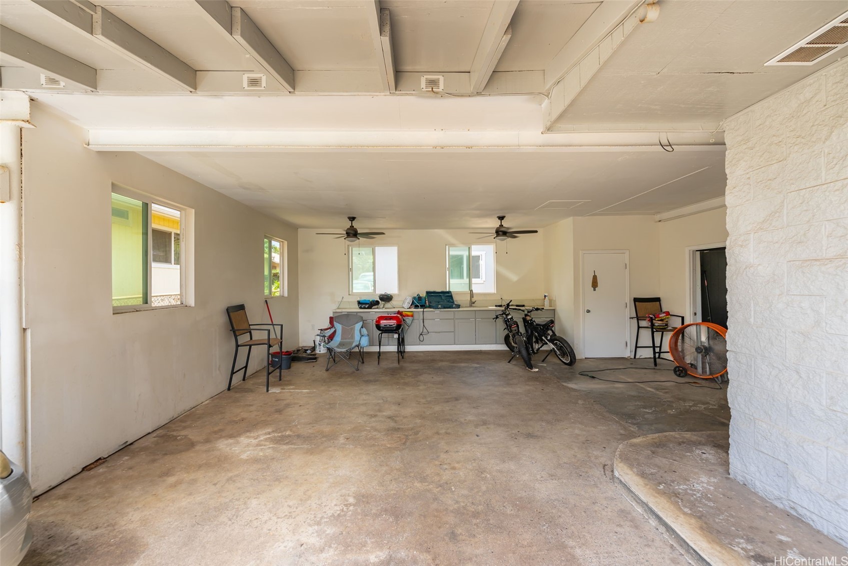 87-876 Ehu Street Property Photo 18