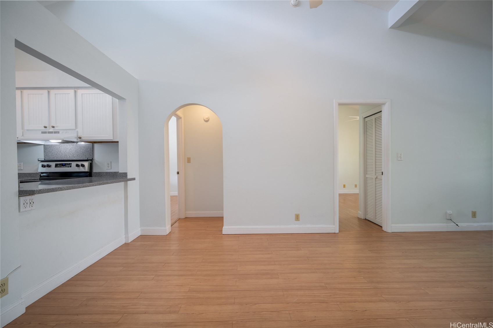 355 Aoloa Street G205 Property Photo 4