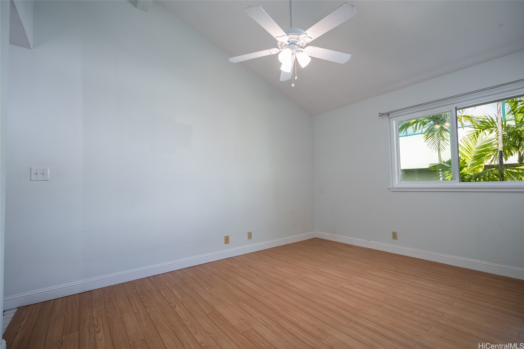 355 Aoloa Street G205 Property Photo 10
