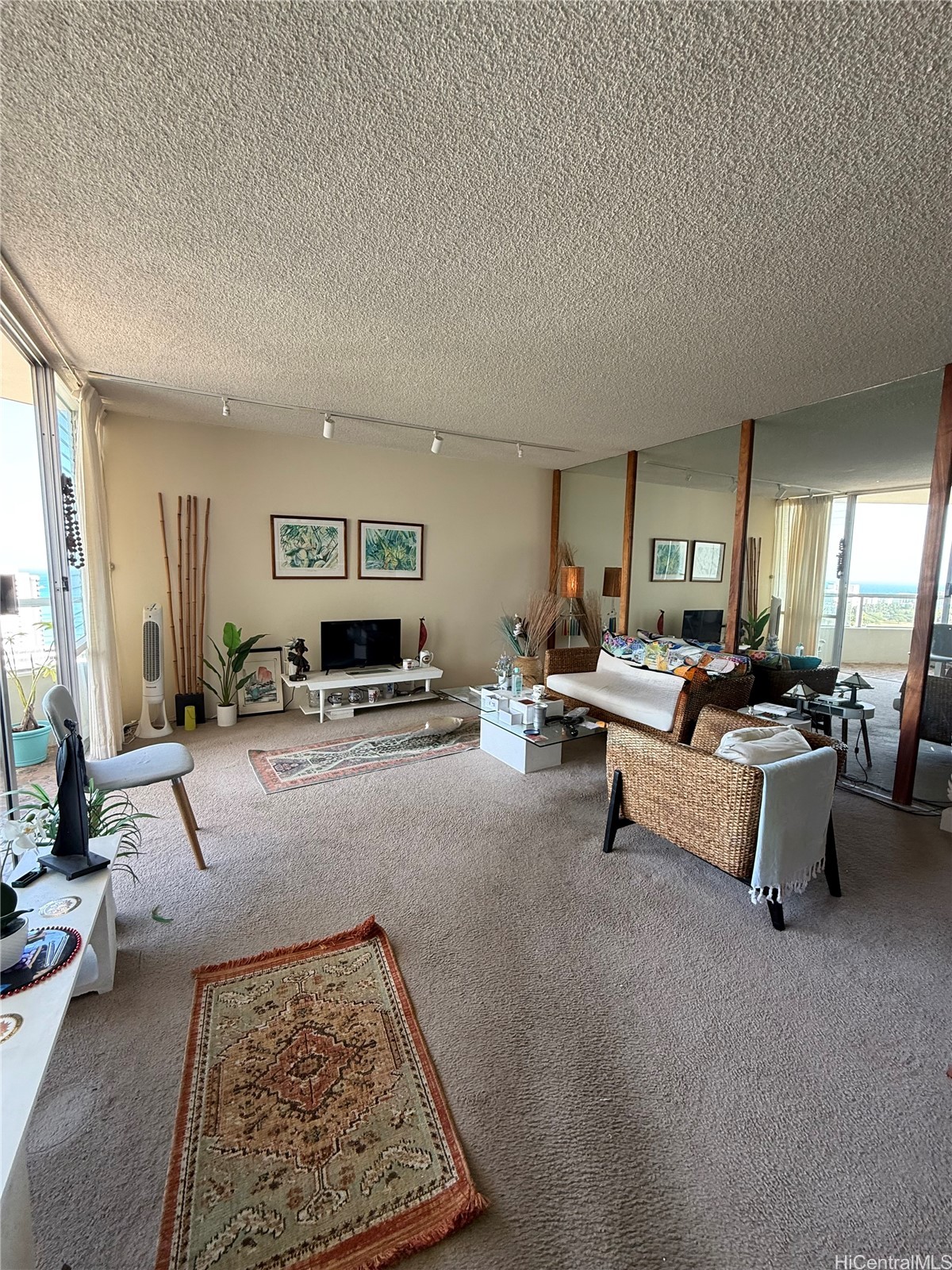 2600 Pualani Way 2804 Property Photo 6