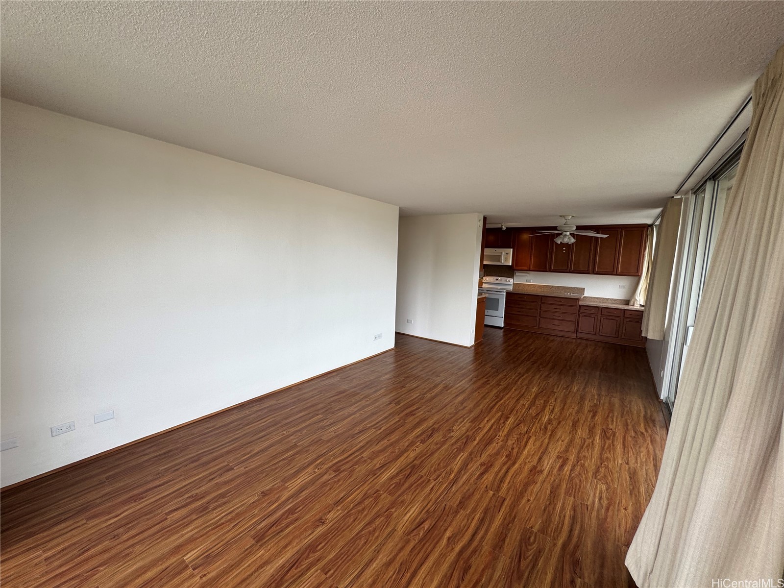 2825 S King Street 1204 Property Photo 7