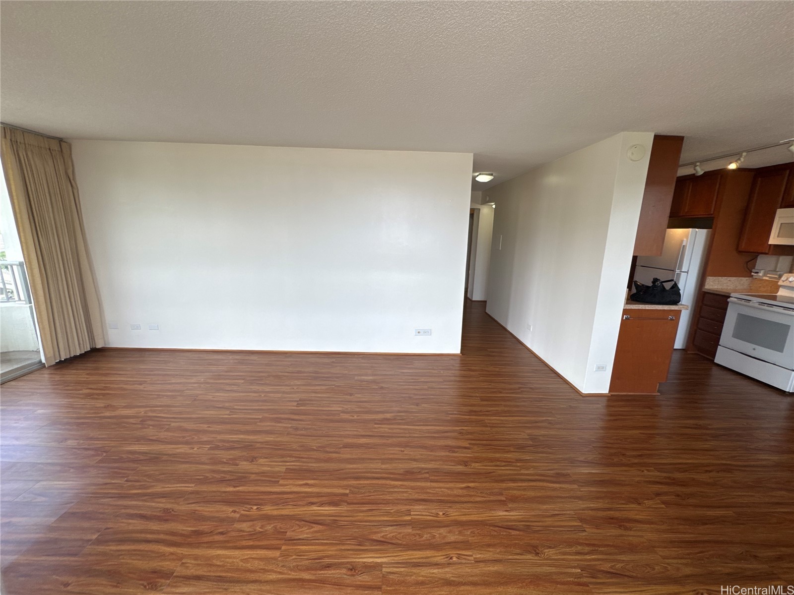 2825 S King Street 1204 Property Photo 25