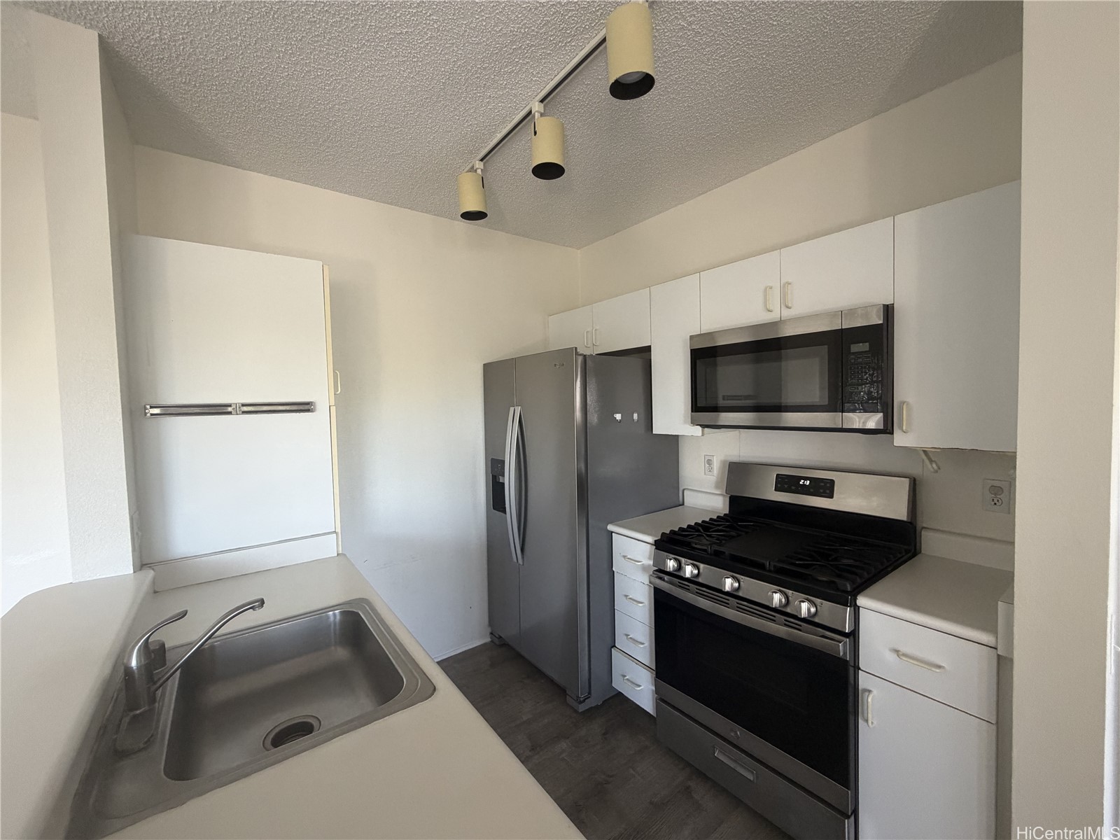 91-289 Hanapouli Circle 5j Property Photo 4
