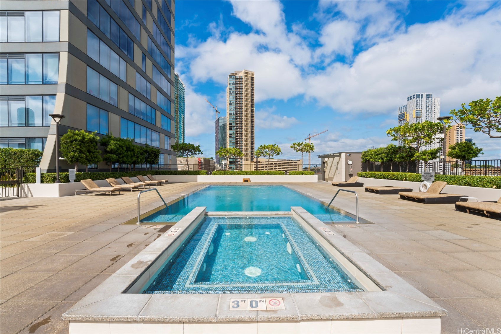 1009 Kapiolani Boulevard 3404 Property Photo 4