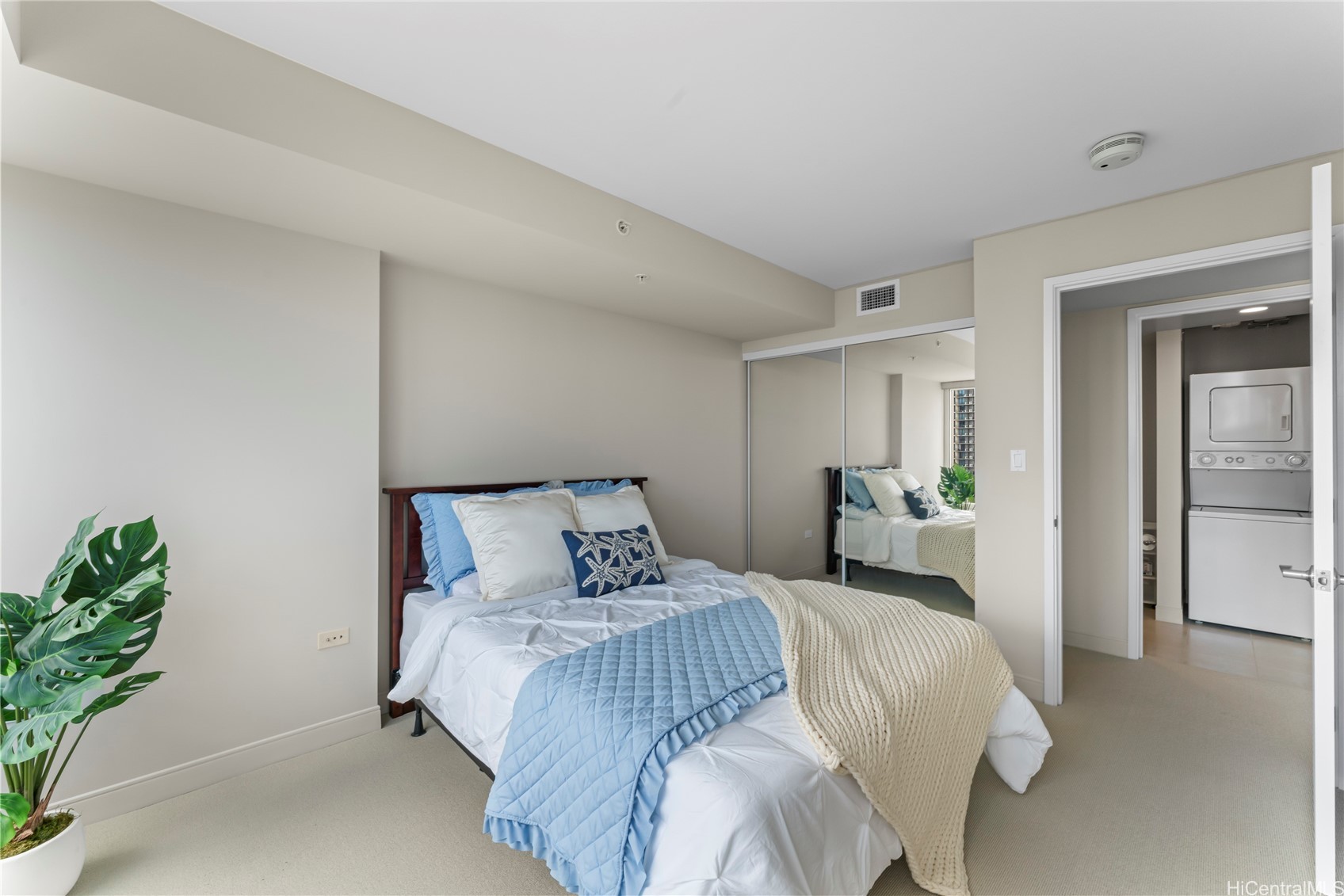 1009 Kapiolani Boulevard 3404 Property Photo 7