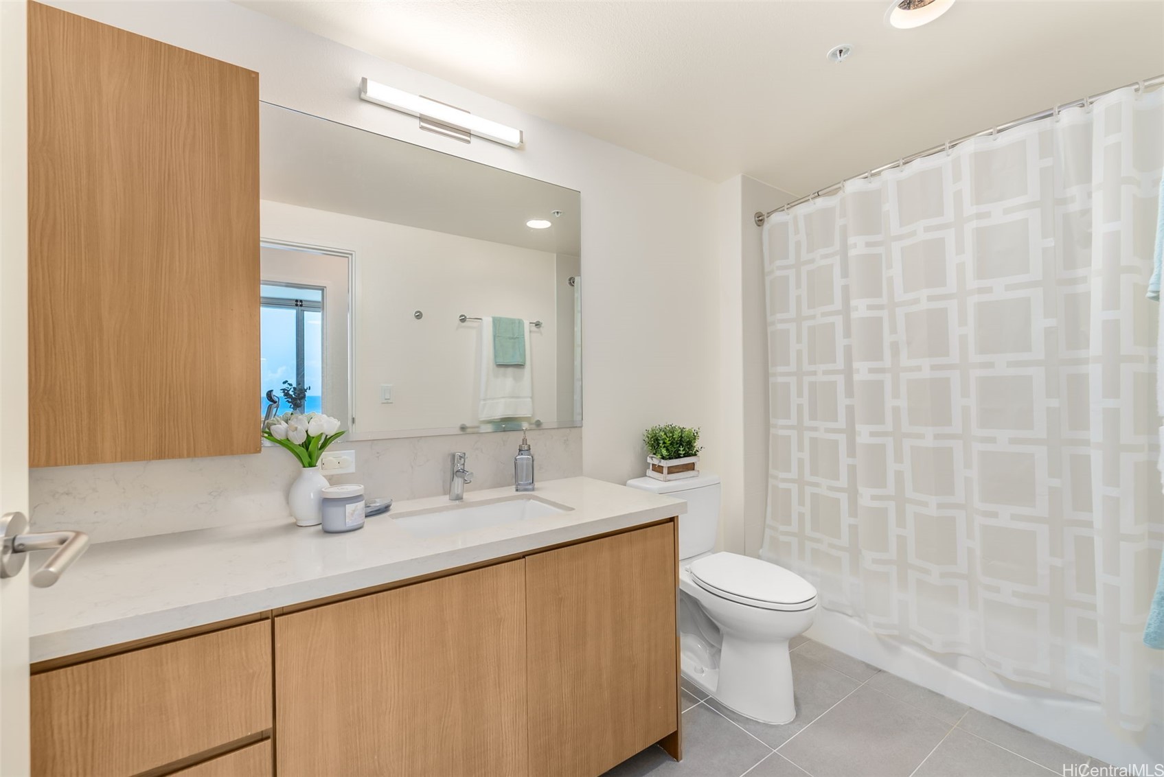 1391 Kapiolani Boulevard 2009 Property Photo 17