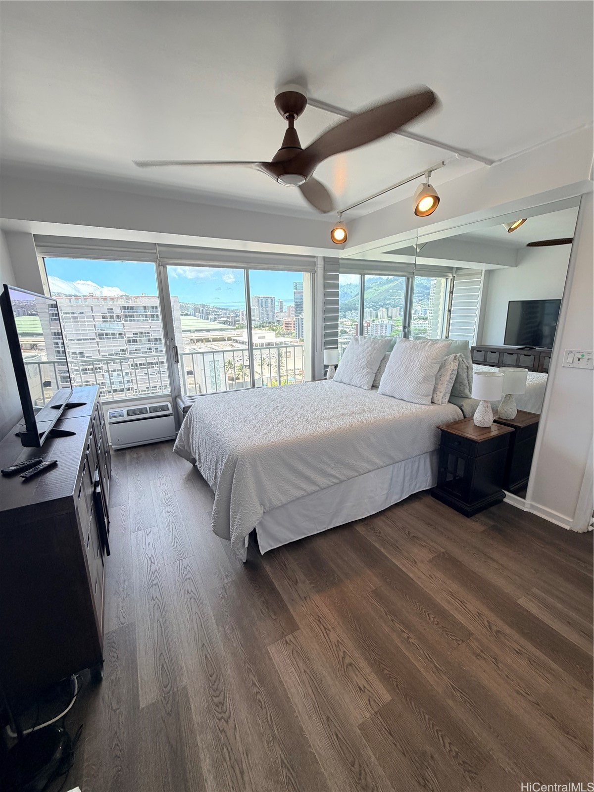 419 Atkinson Drive 1702 Property Photo 8