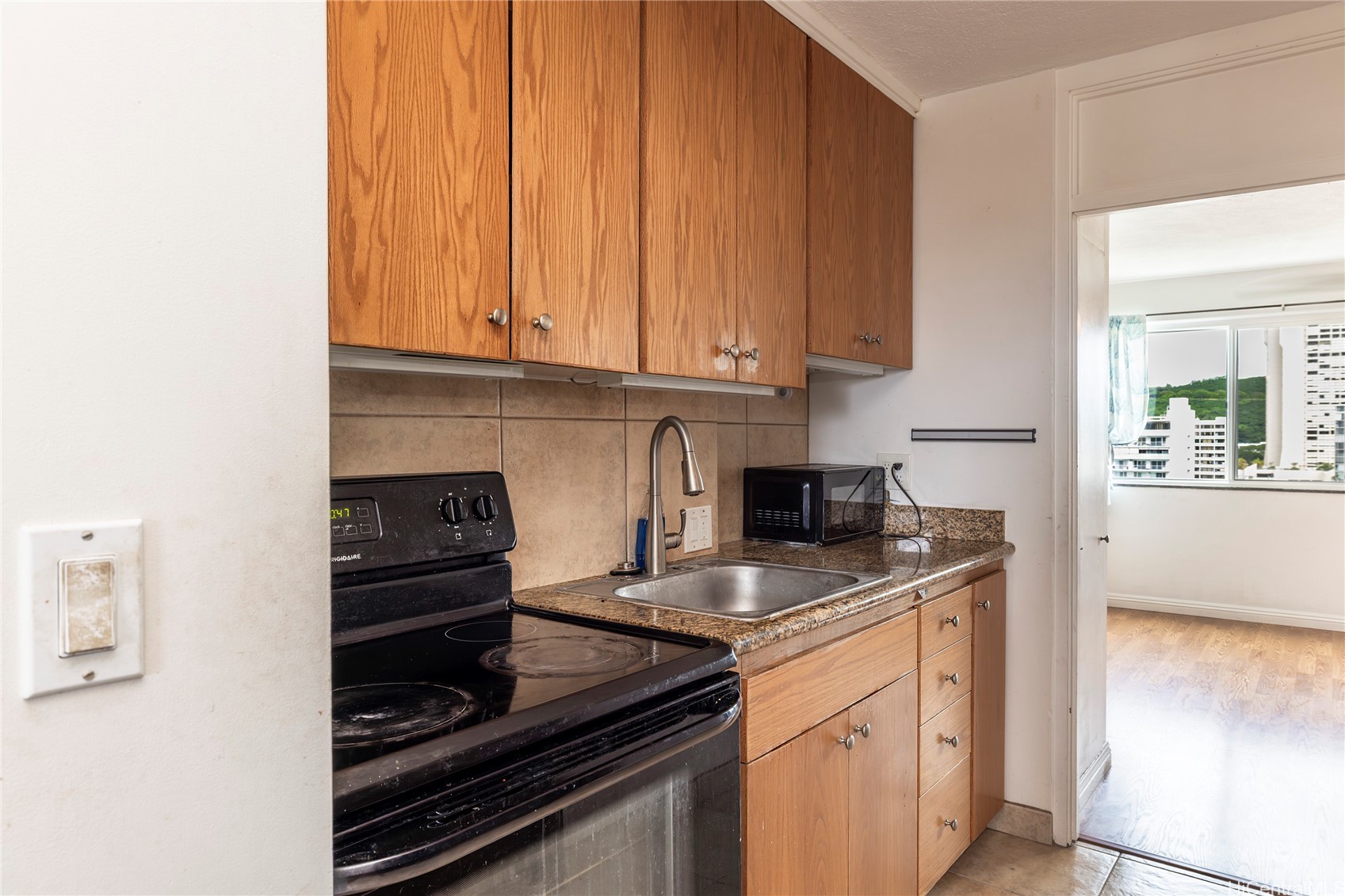1710 Makiki Street Ph7 Property Photo 4